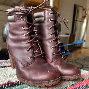 Women's Brown Lace-Up Ankle Boots